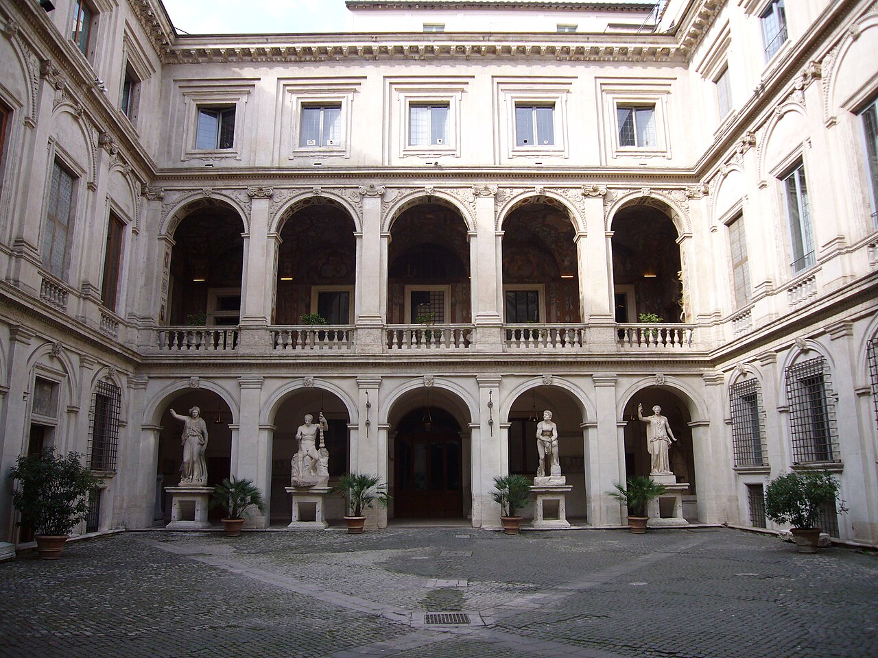 Palazzo Altemps fotoğrafı