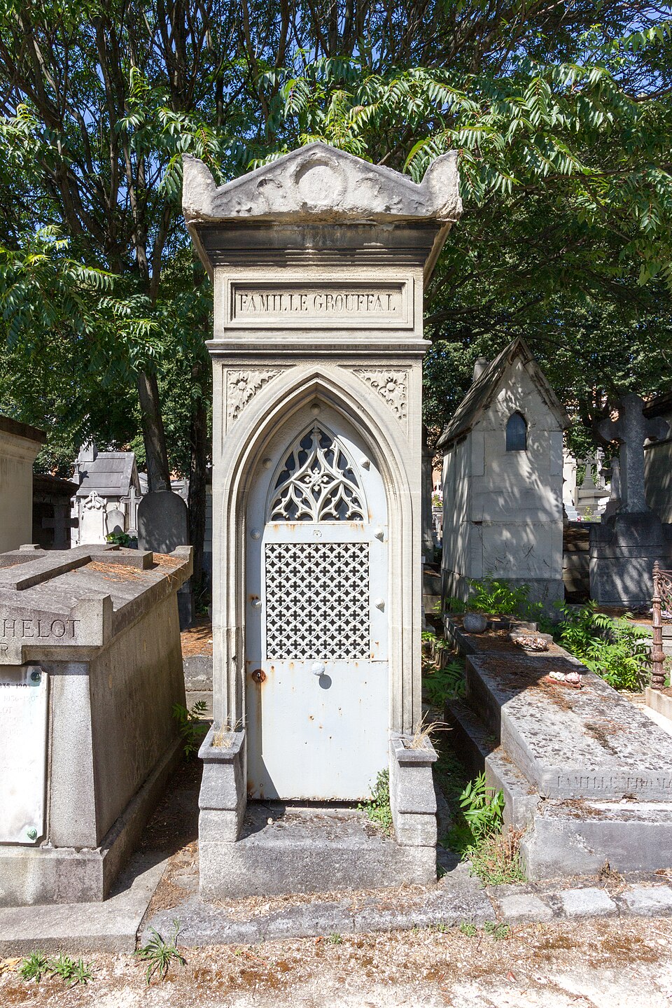 A photograph of Grave of Grouffal
