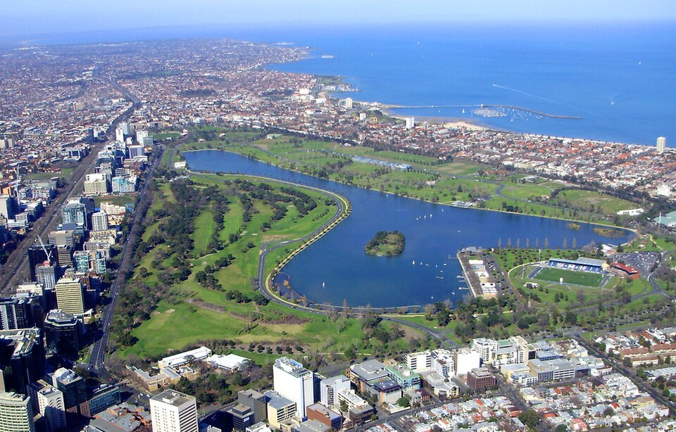 A photograph of Albert Park Lake
