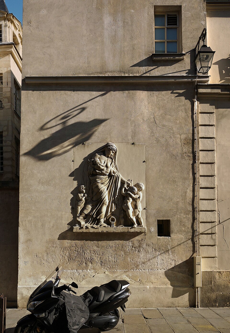 A photograph of fontaine de la Charité