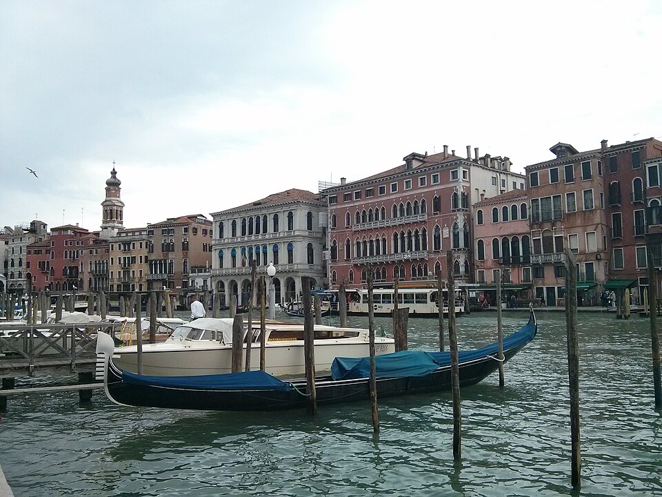 A photograph of Palazzo Bembo