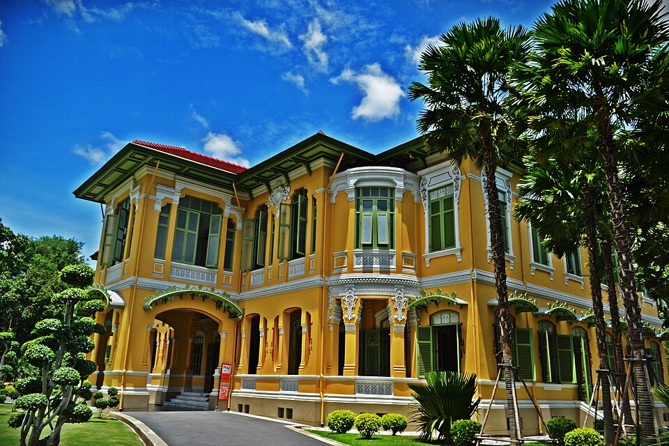 A photograph of Paruskavan Palace