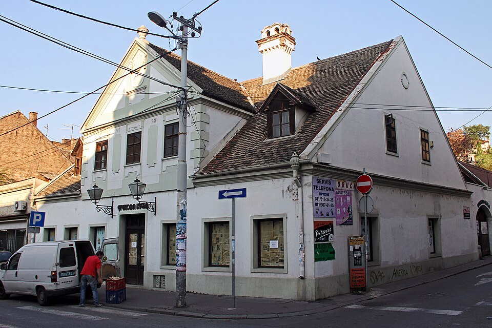 A photograph of Ičko’s House
