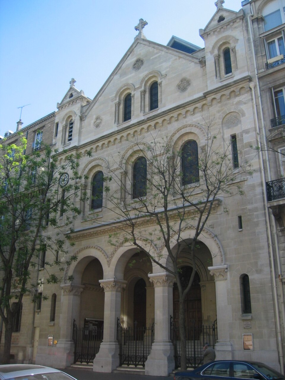 A photograph of Église Saint-Charles-de-Monceau