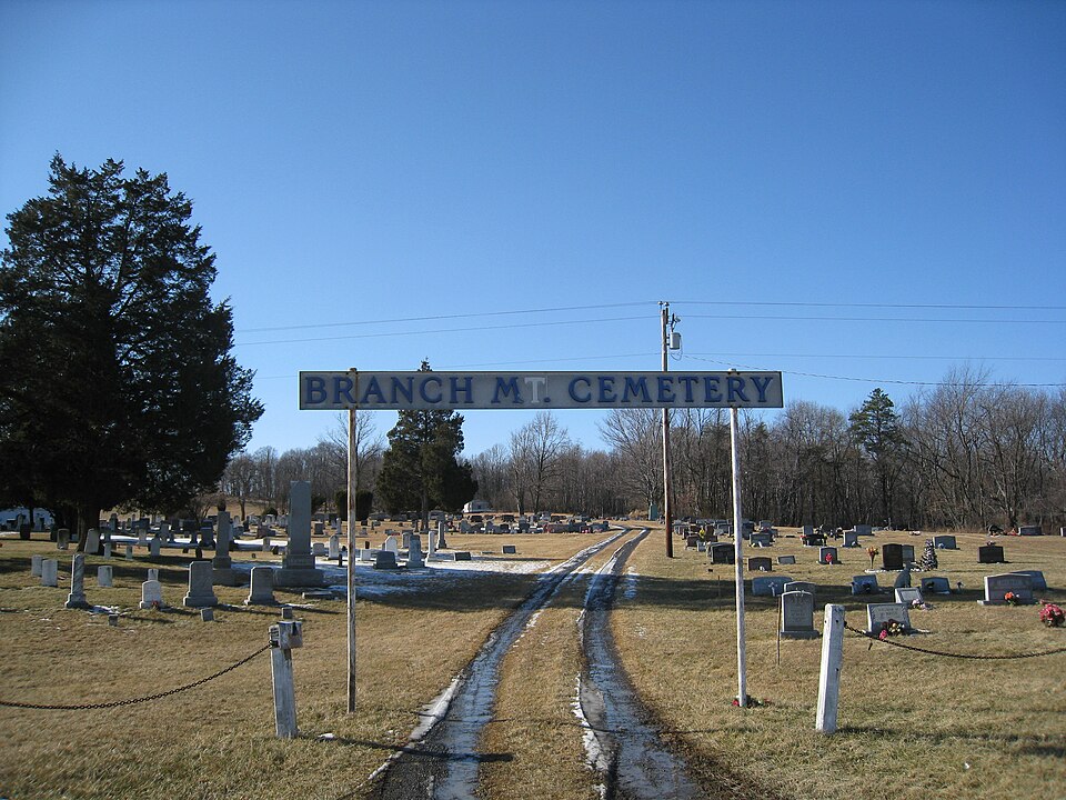 A photograph of Mountain View Baptist Church