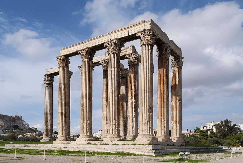 A photograph of Temple of Olympian Zeus