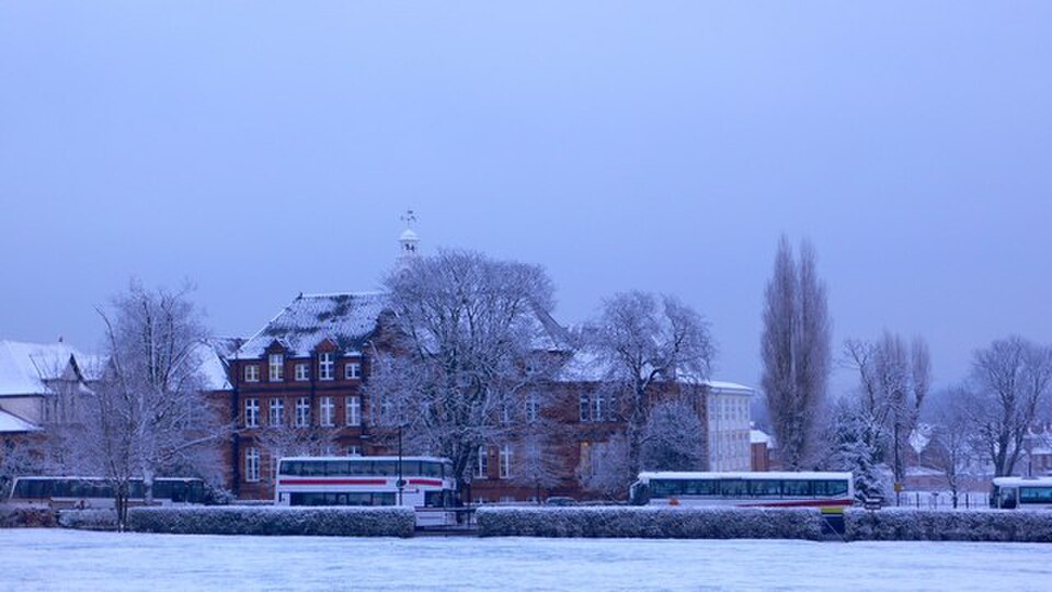 A photograph of Alleyn's School