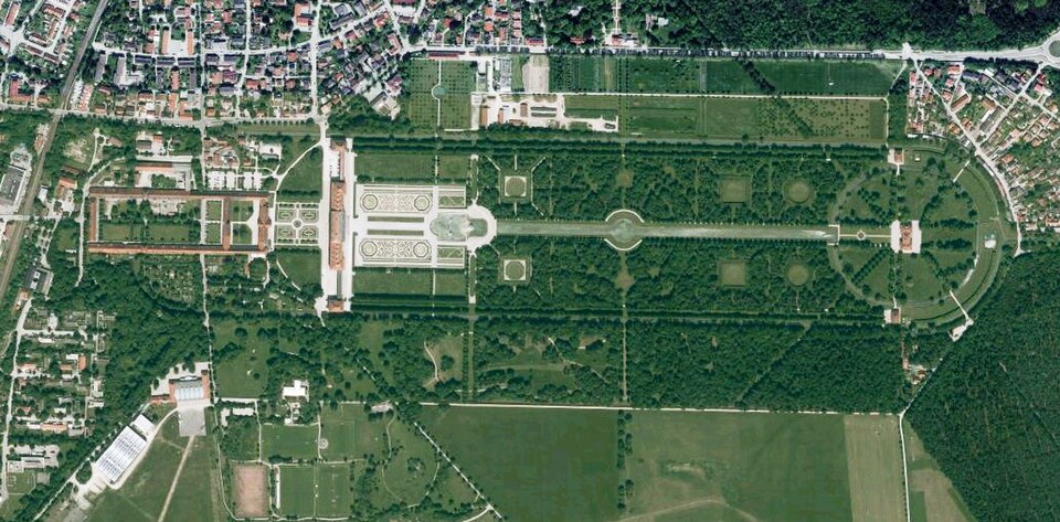 A photograph of Schleißheim palace complex