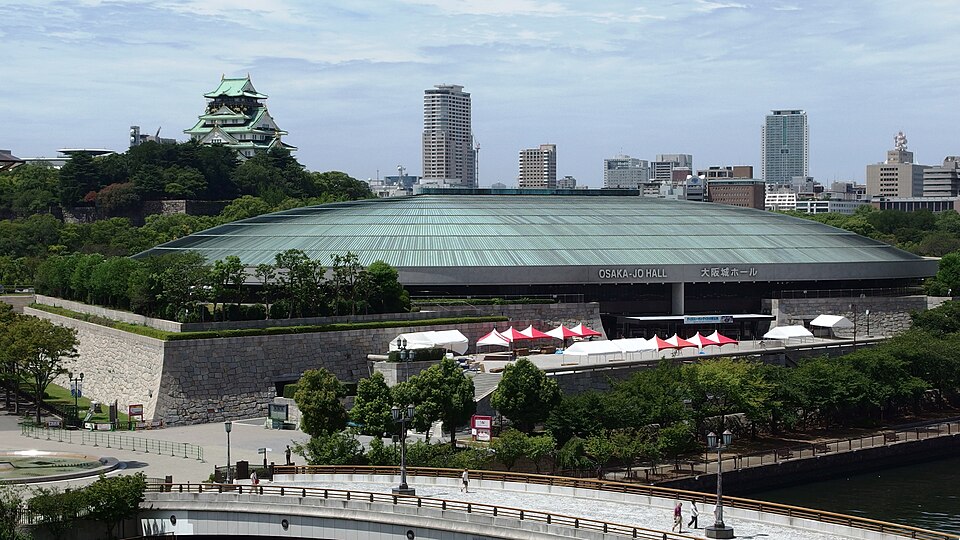 A photograph of Osaka-jō Hall