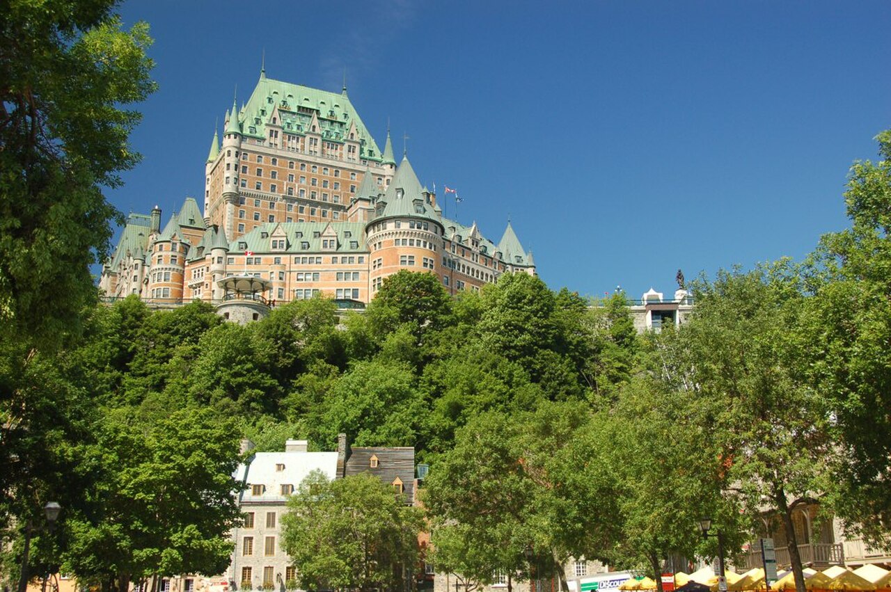Uma fotografia de Château Frontenac