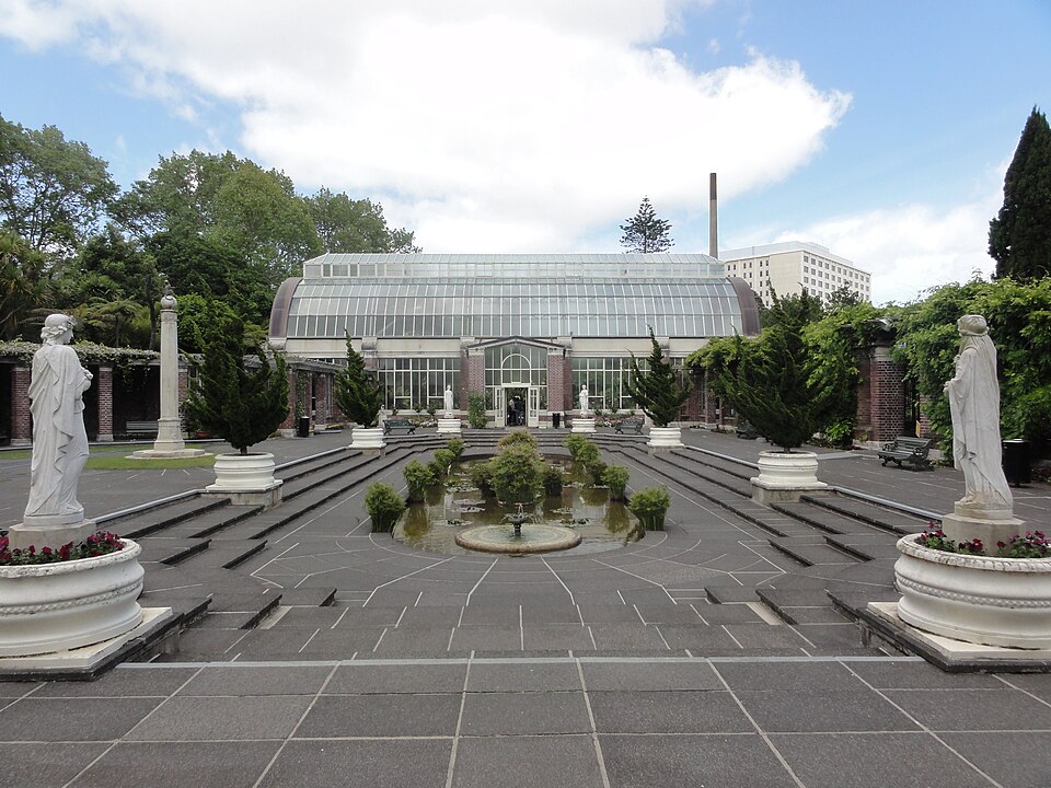 Auckland Domain Wintergardens