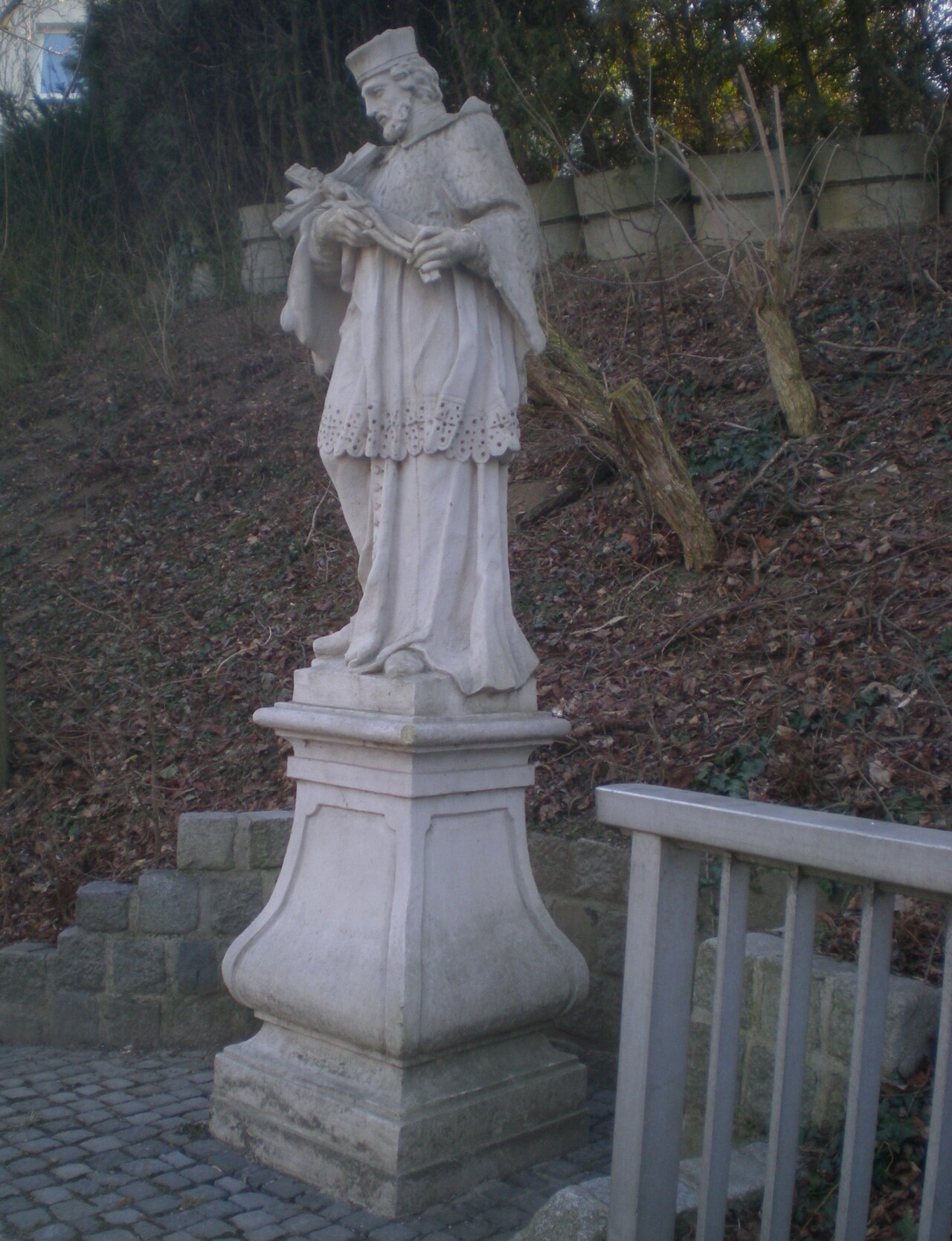 Johannes-Nepomuk-Statue