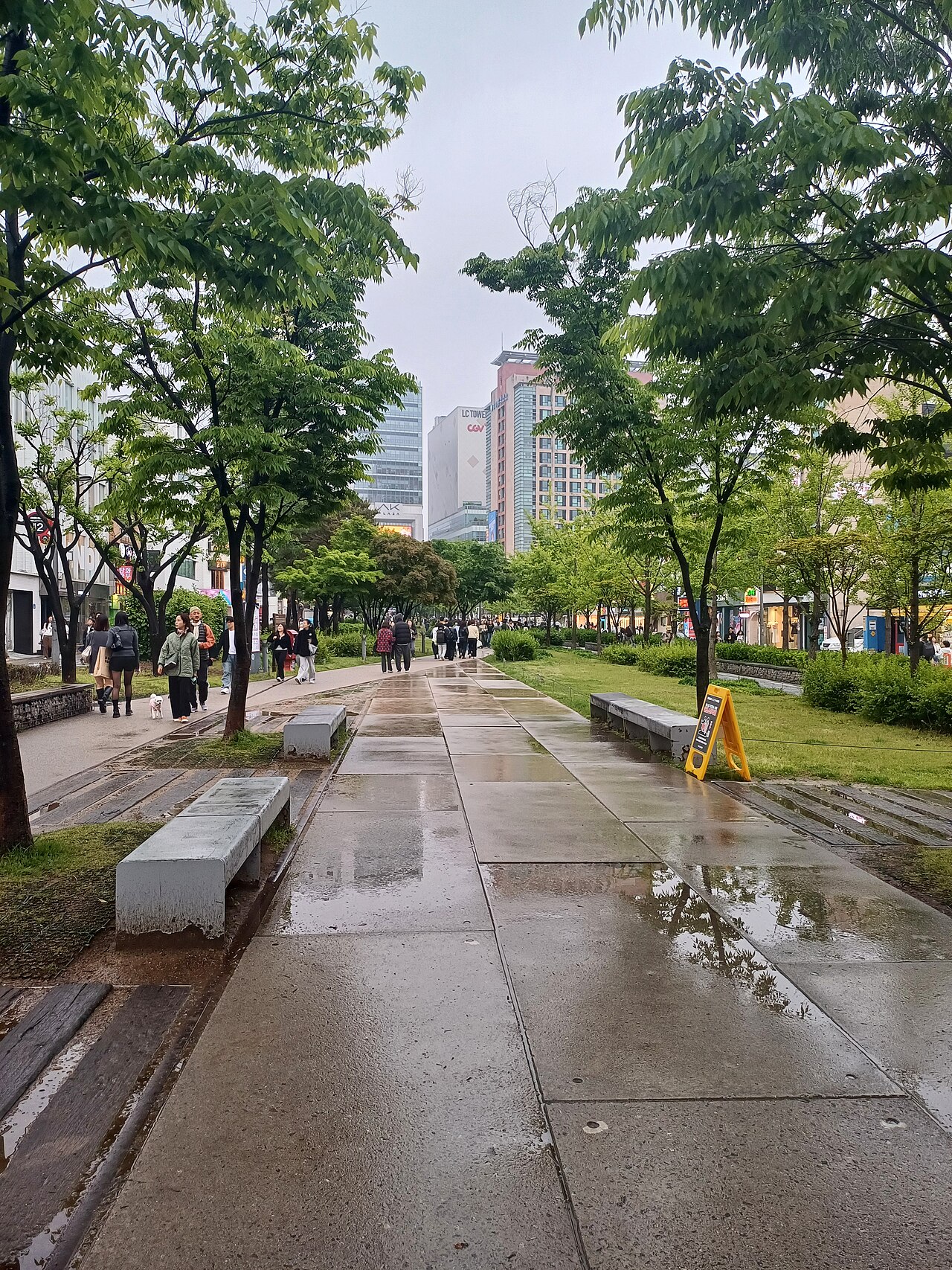 صورة Gyeongui Line Forest Park
