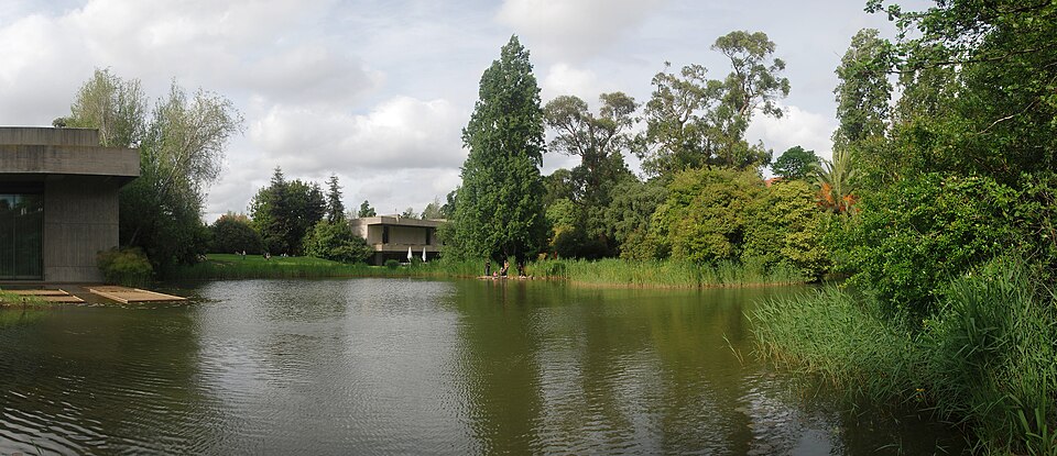 A photograph of Gulbenkian Park