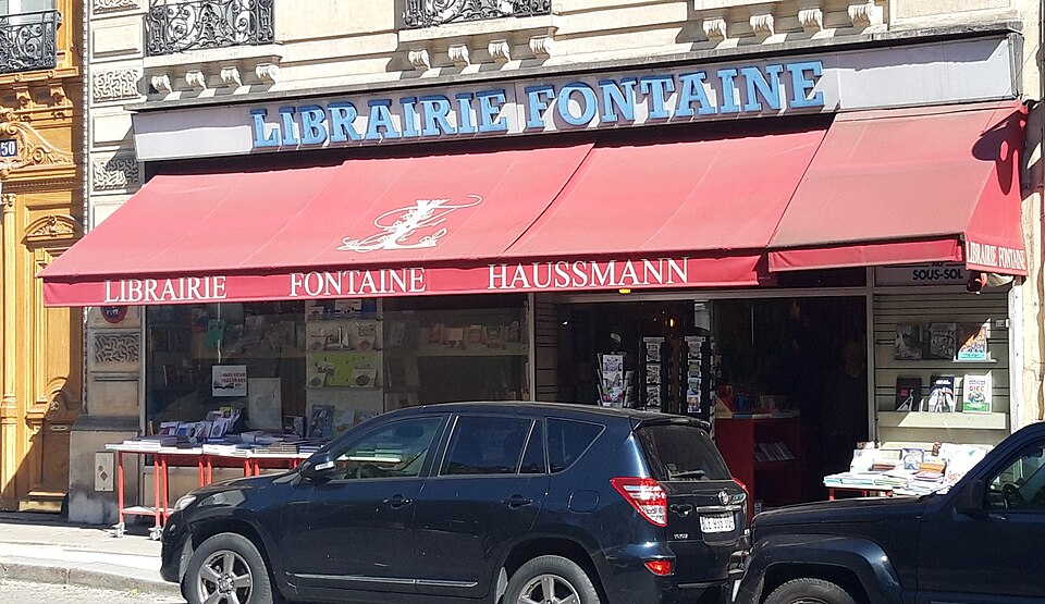 A photograph of Fontaine Haussmann