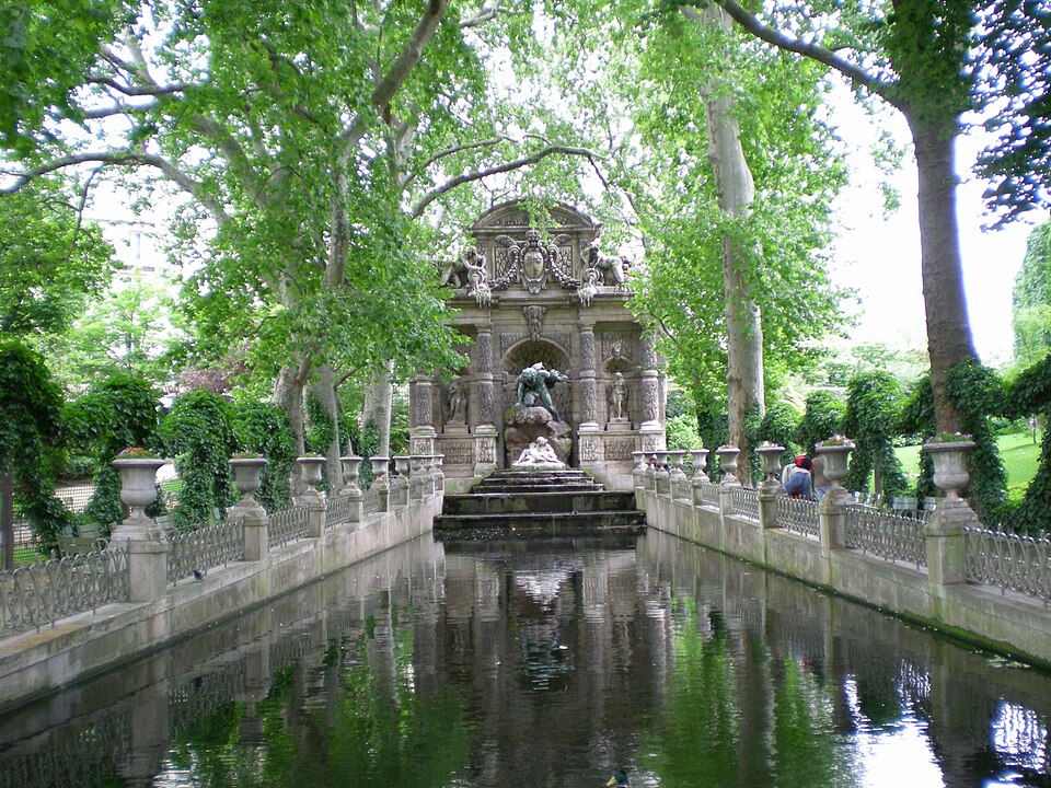 A photograph of Medici Fountain