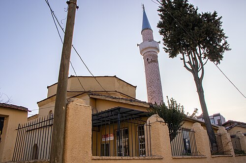 Emetli Camii