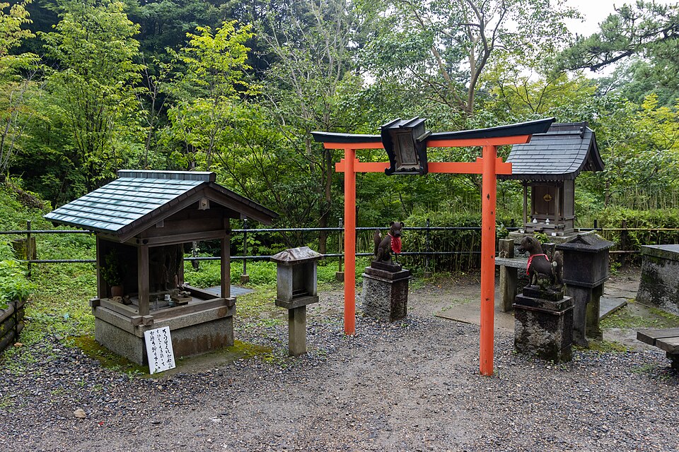 A photograph of Kiyomizu-dera Temple