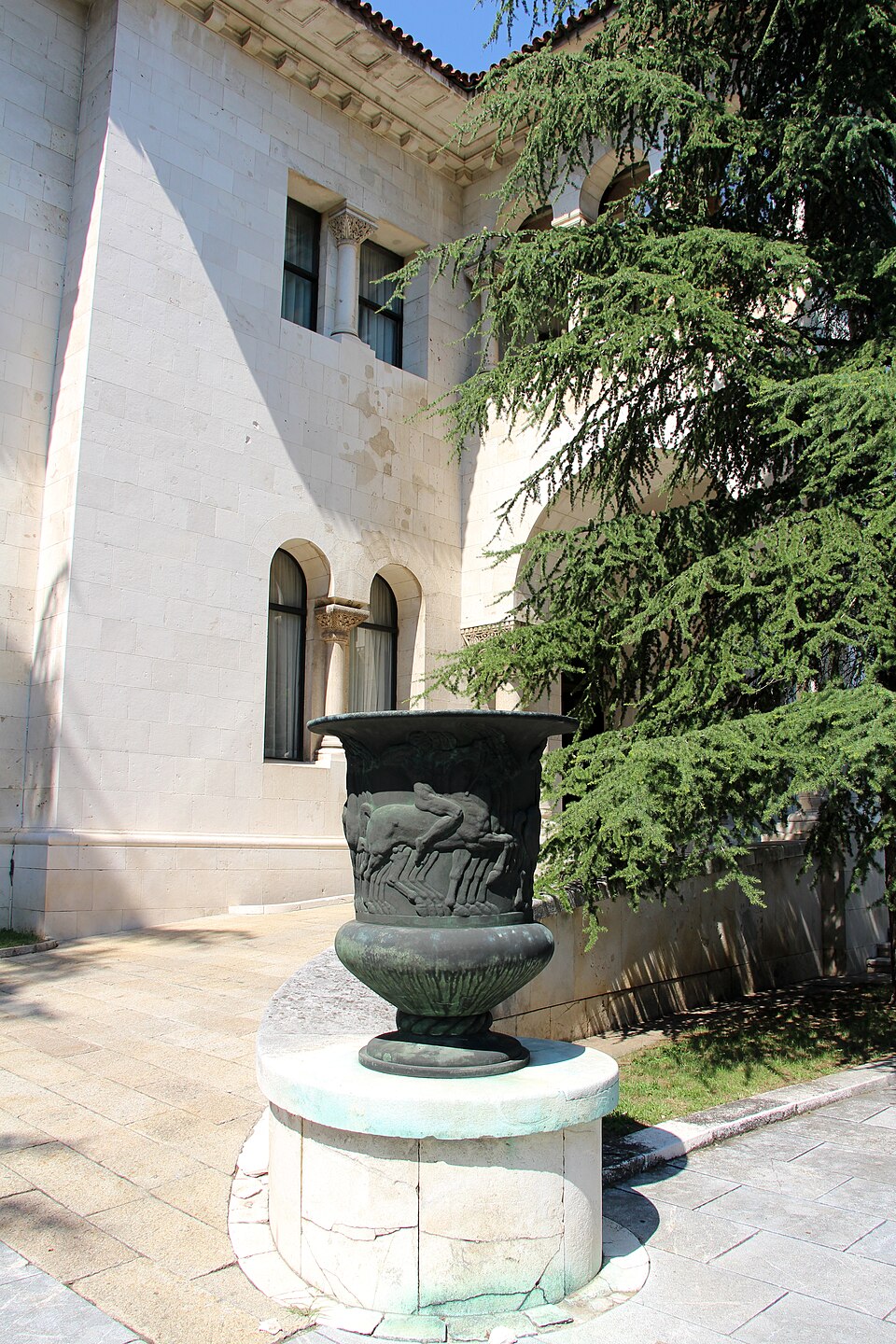 A photograph of Royal Palace