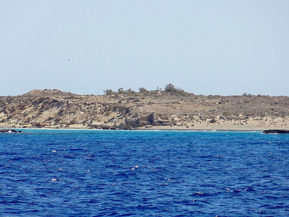A photograph of Λευκή