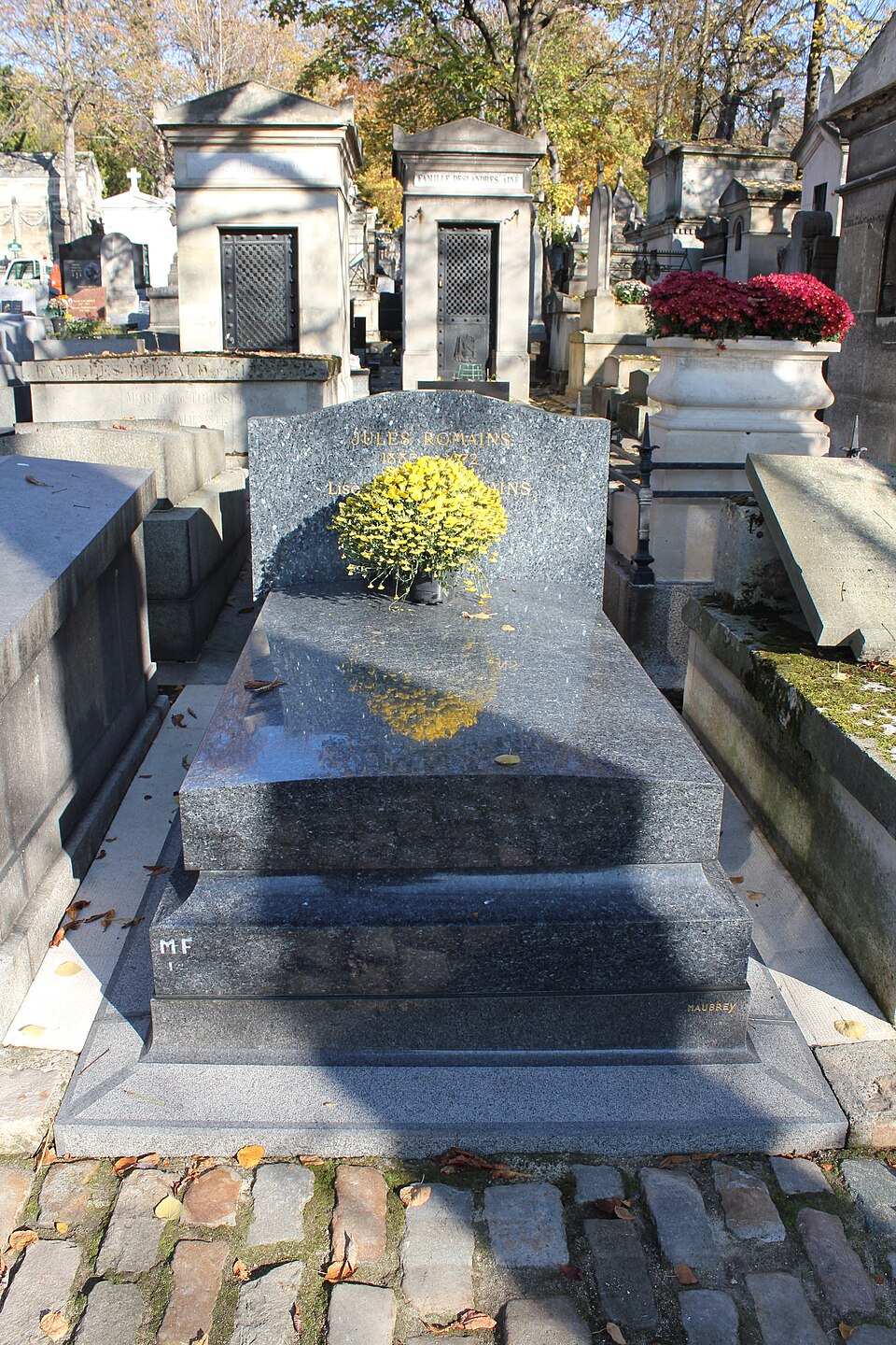 A photograph of Grave of Jules Romains