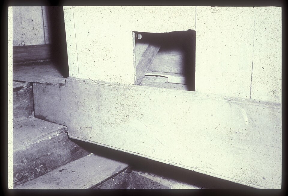 A photograph of Old Stone House