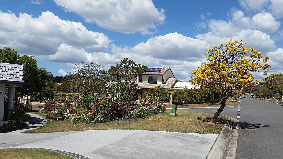 A photograph of Middle Park