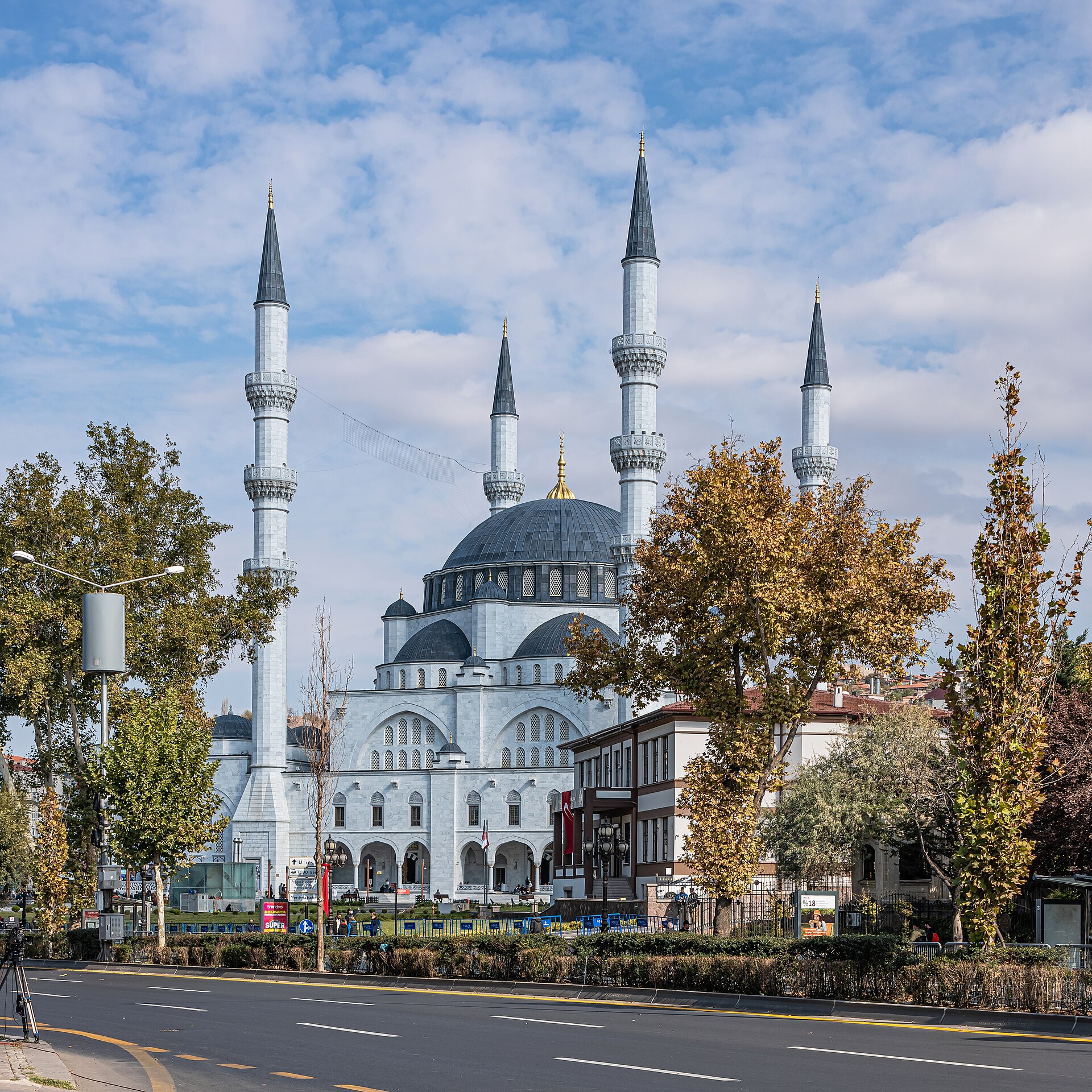 Une photographie de Melike Hatun Mosque