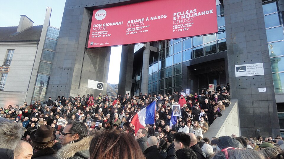 A photograph of Opéra Bastille