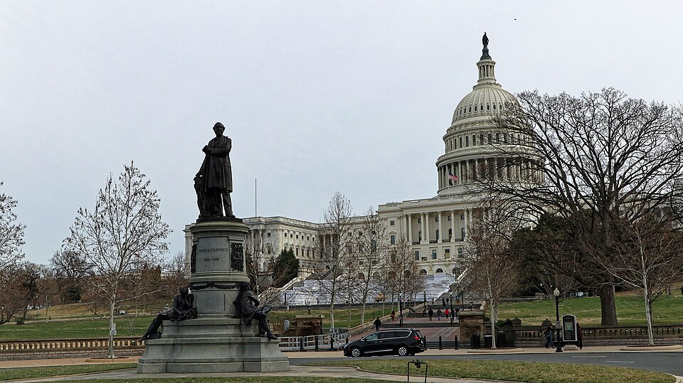 A photograph of James A. Garfield Monument