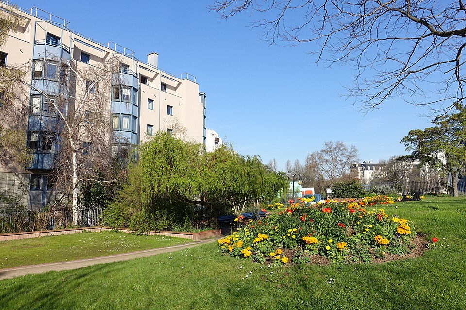 A photograph of jardin Lily-Laskine