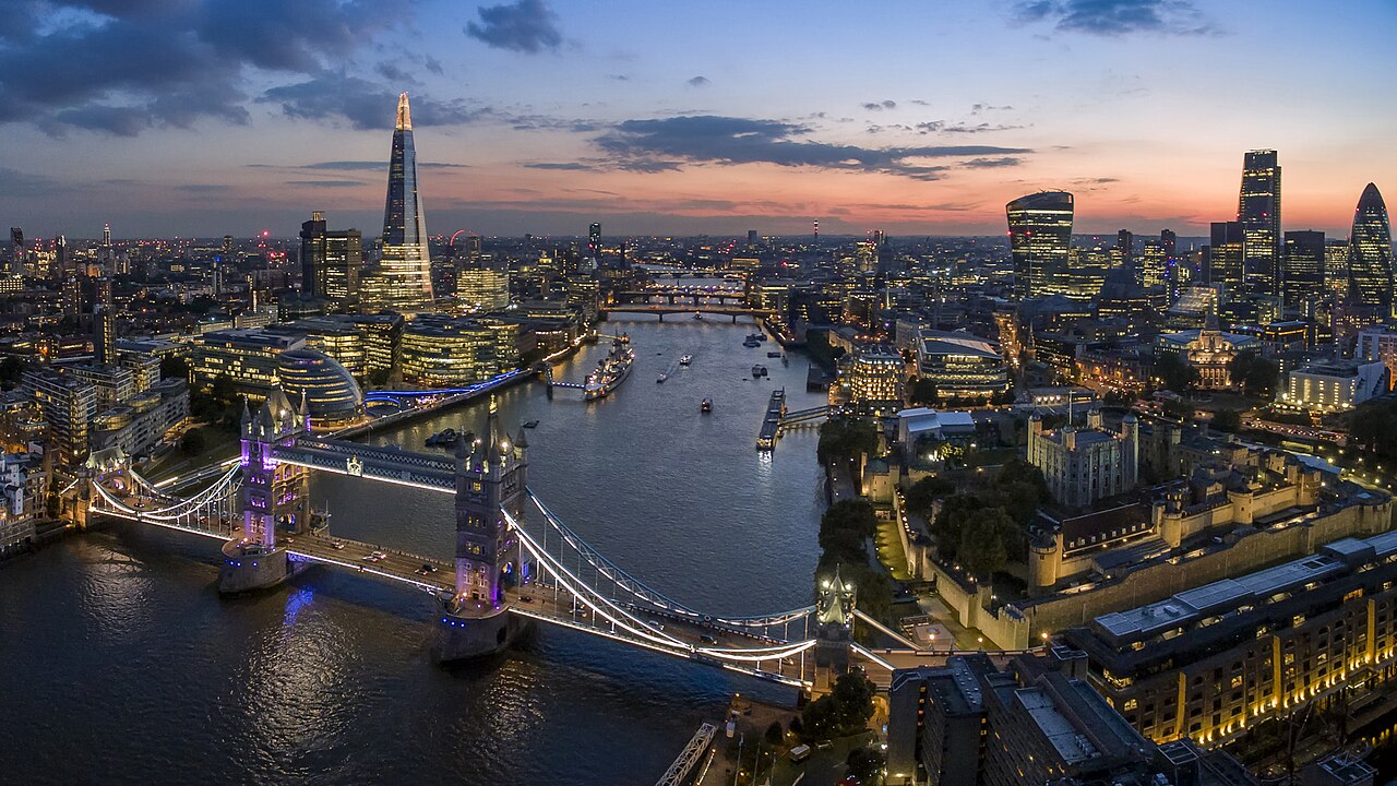 A photograph of London