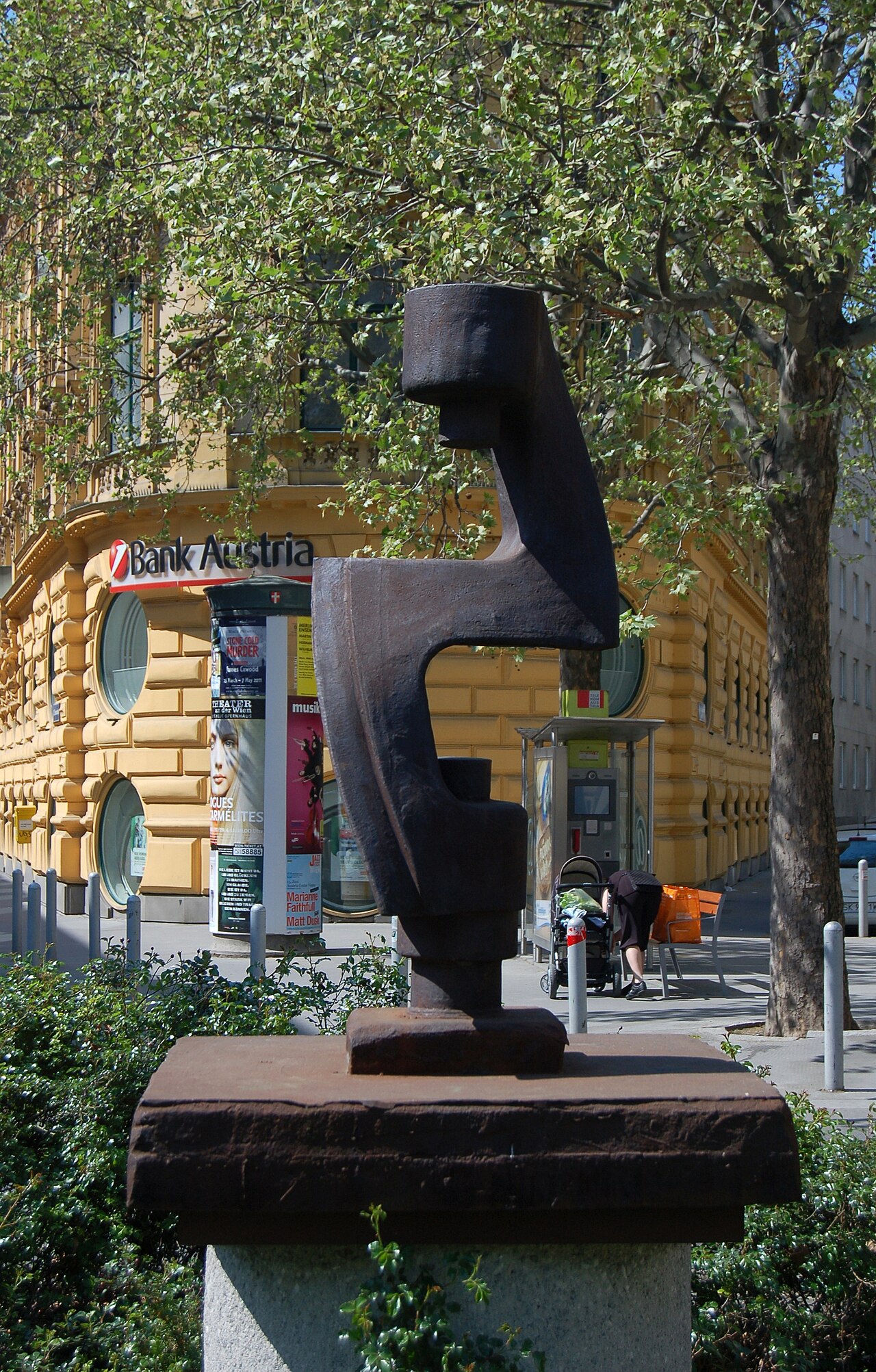 Technische Form III