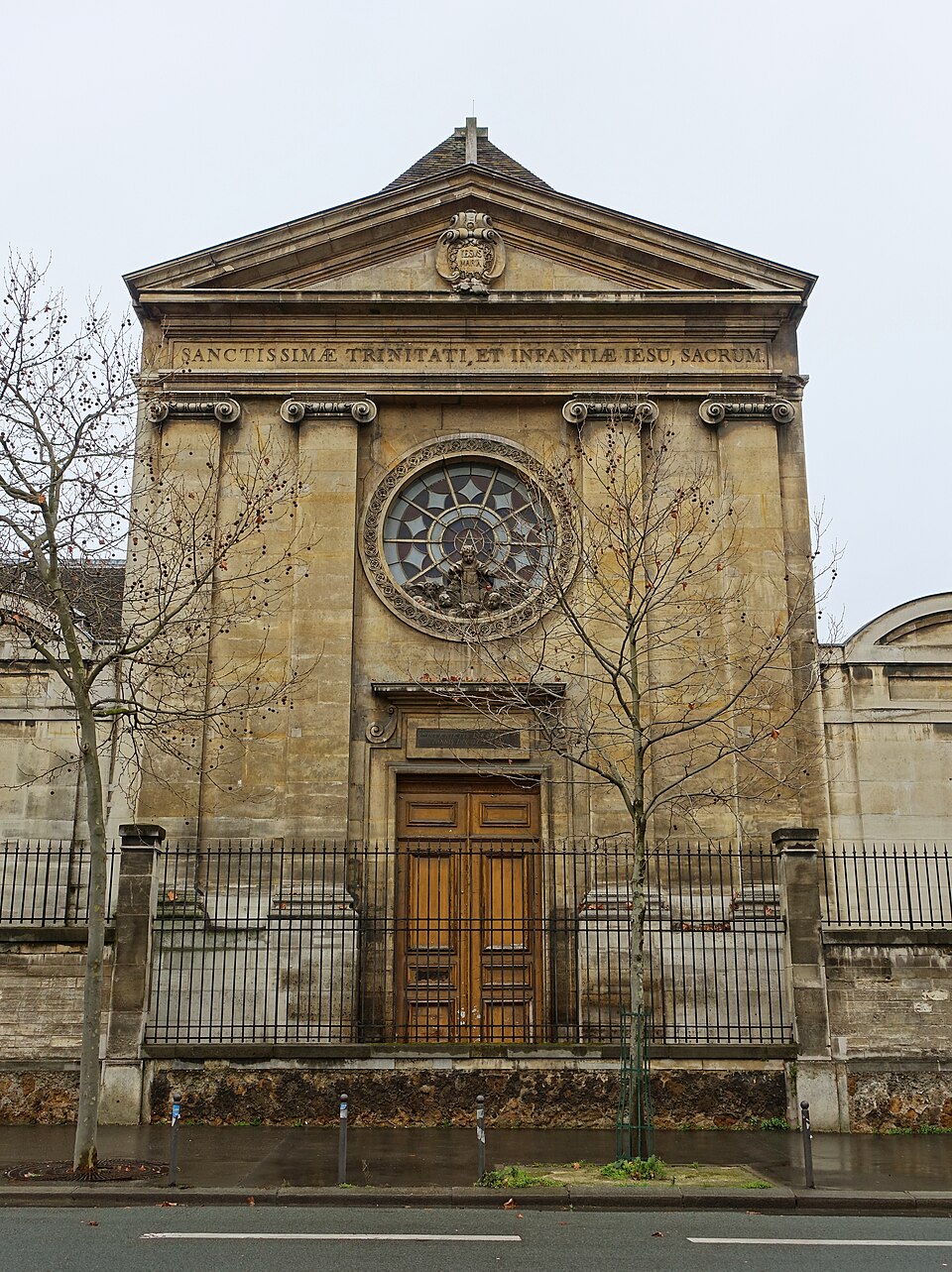 A photograph of église de la Très-Sainte-Trinité-et-de-l'Enfant-Jésus de Paris