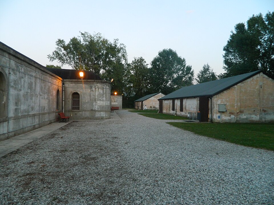 A photograph of Fort Mezzacapo