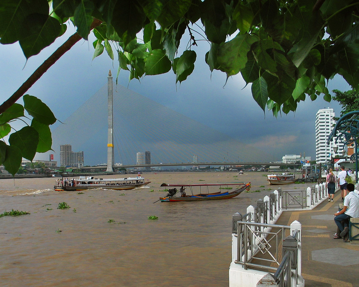 A photograph of เขตบางพลัด
