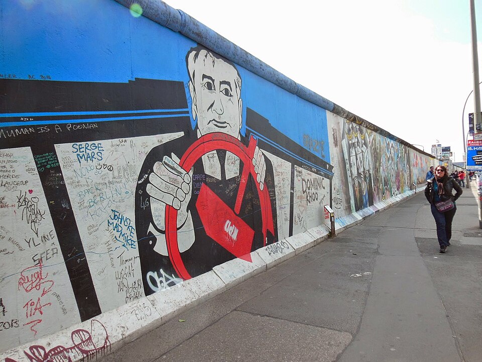 A photograph of East Side Gallery