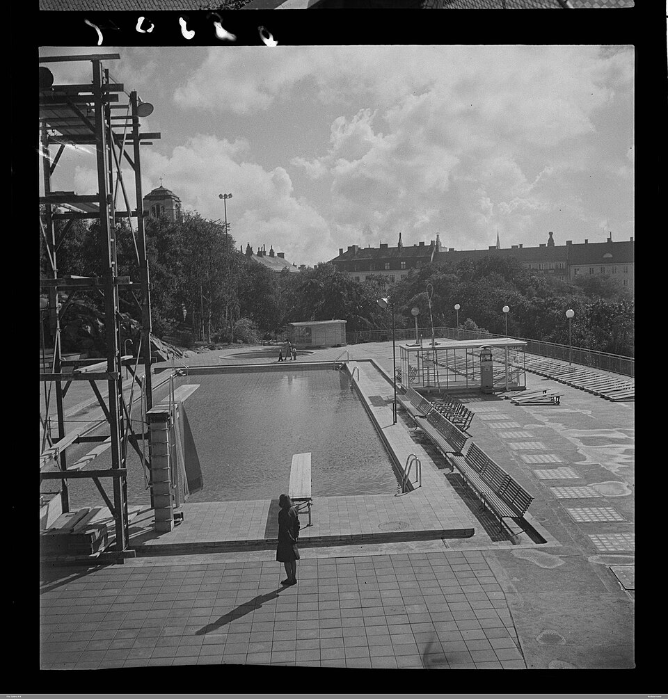 A photograph of Vanadisbadet