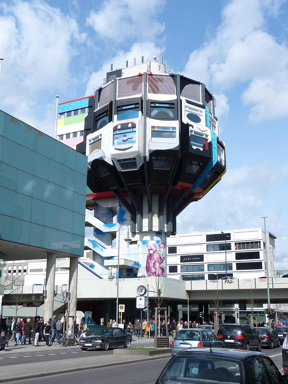 A photograph of Bierpinsel