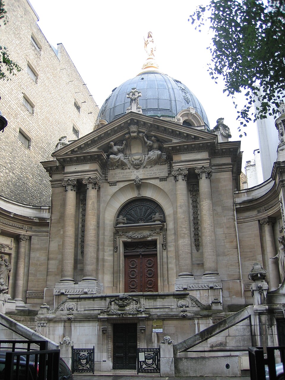 A photograph of chapelle Notre-Dame-de-Consolation