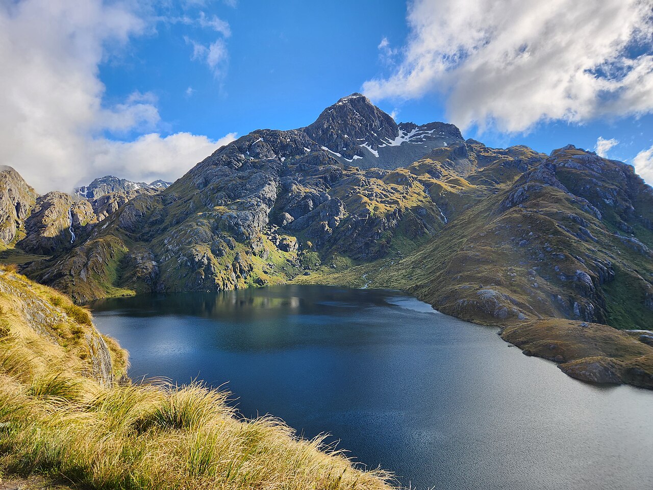 Una fotografia di Lake Harris