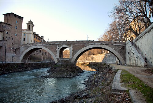 Ponte Fabricio