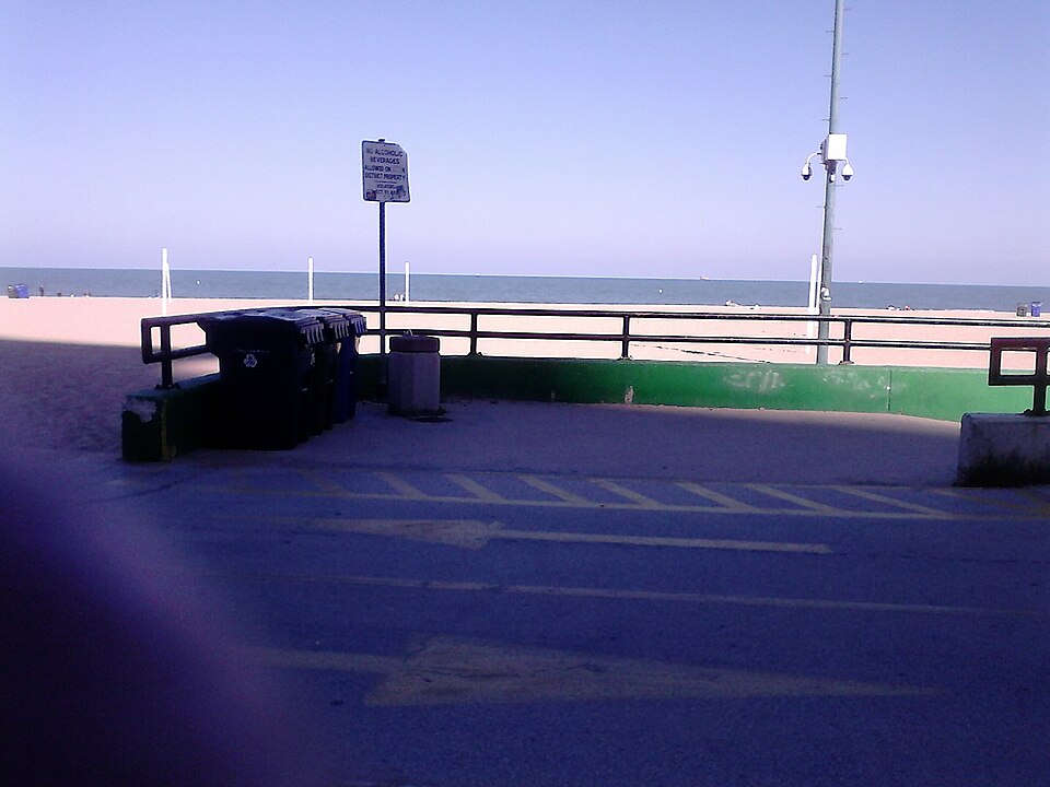 A photograph of Oak Street Beach