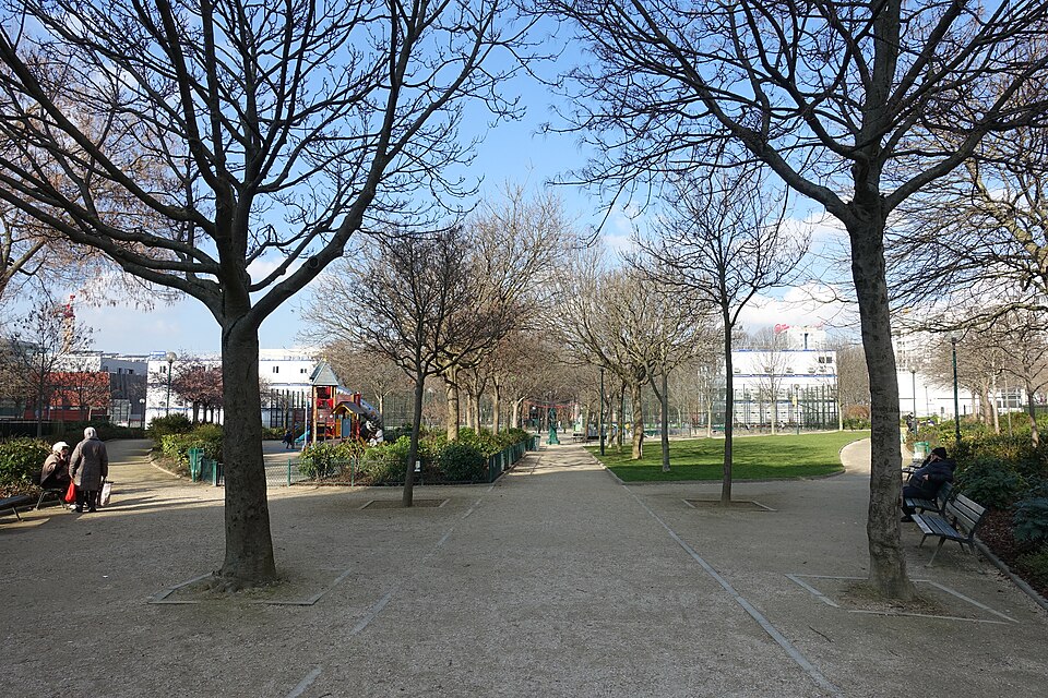 A photograph of square Marcel-Sembat