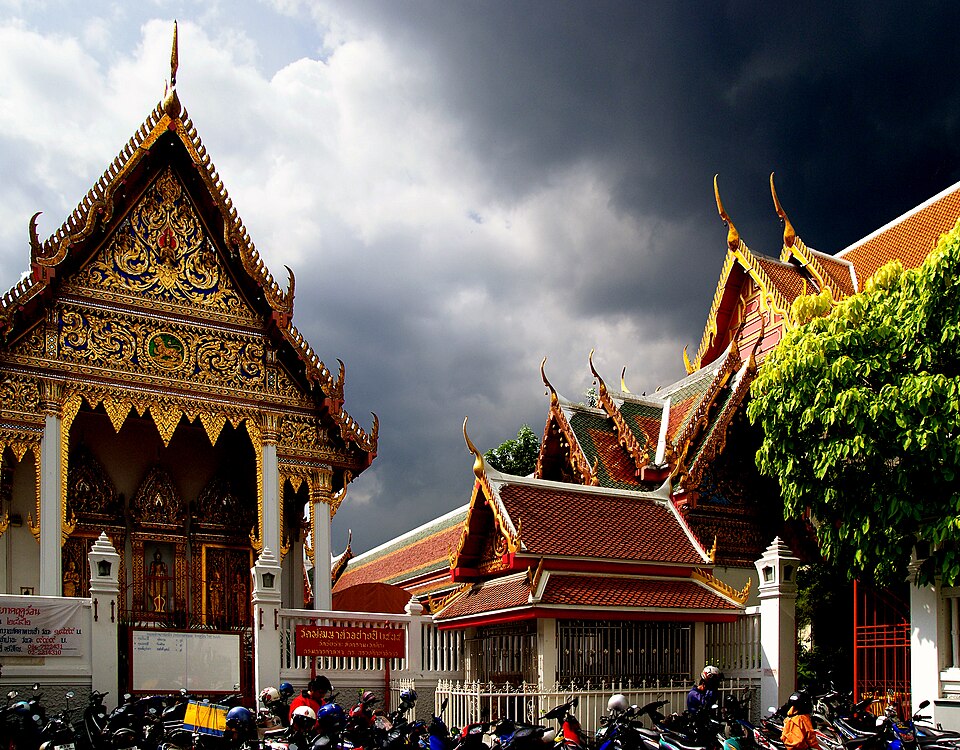 A photograph of Wat Chai Chana Songkhram