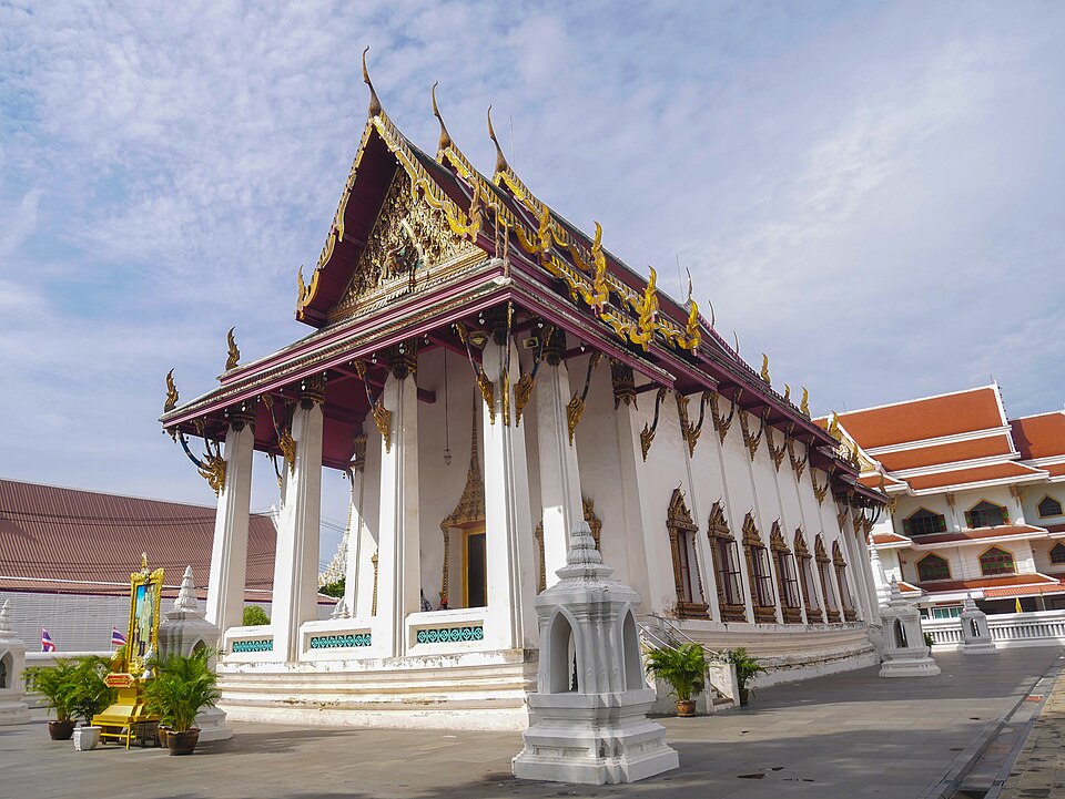 A photograph of Wat Suwannaram