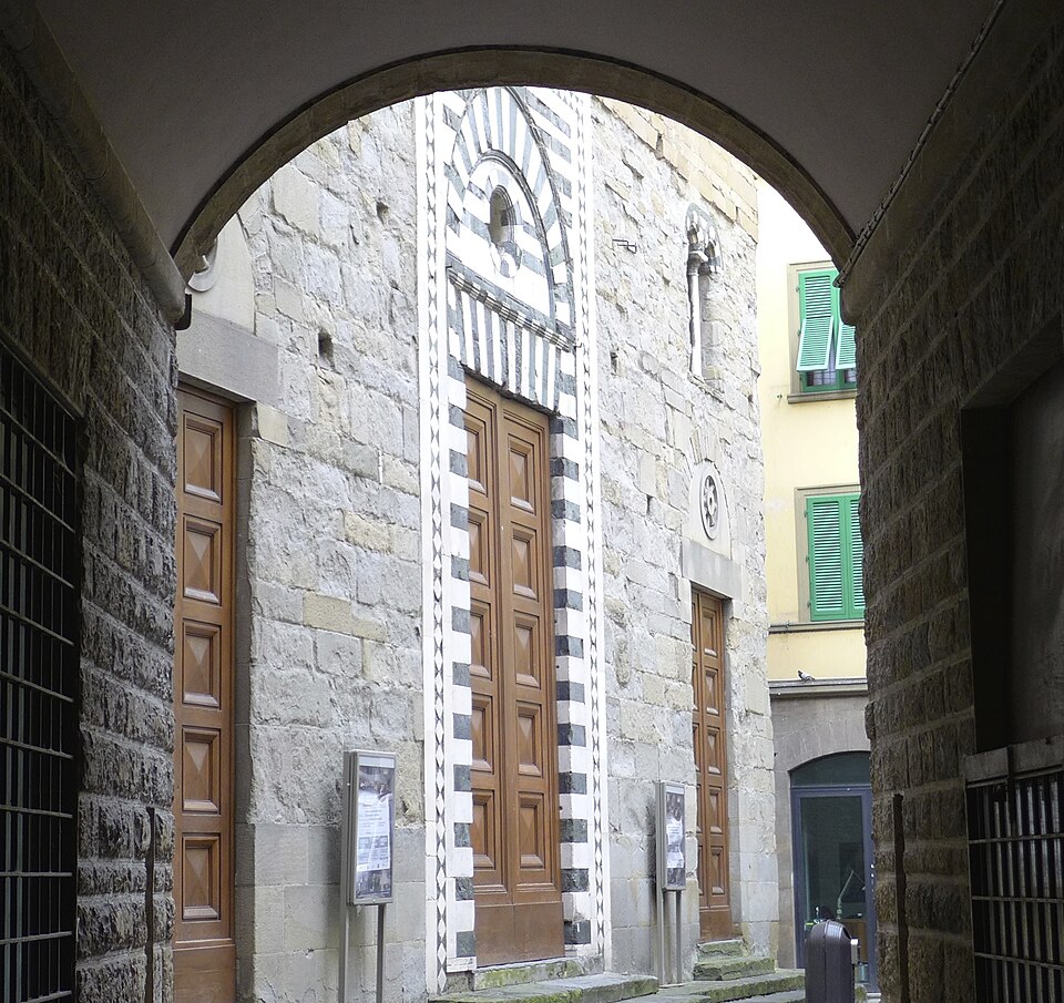 A photograph of Santo Stefano al Ponte