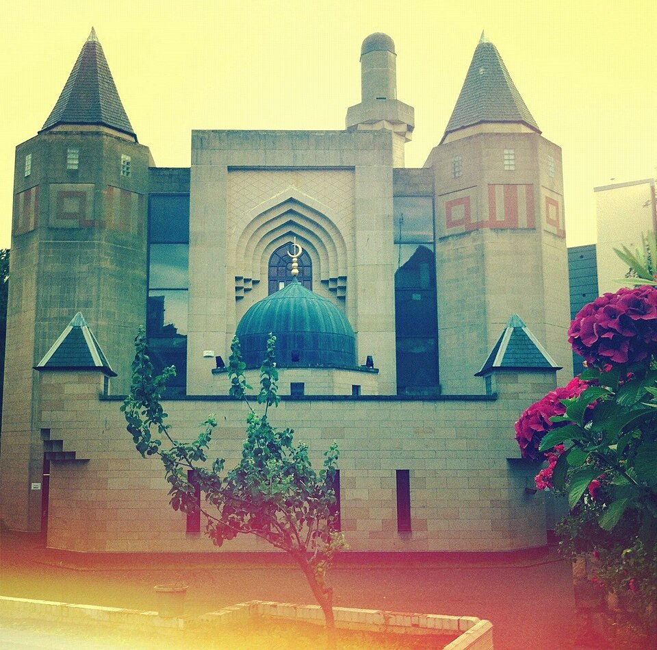 A photograph of Edinburgh Central Mosque