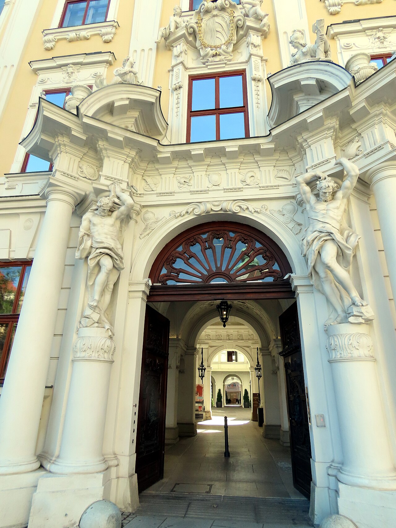 Palais Kinsky fotoğrafı