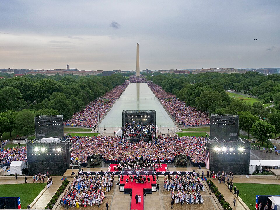 A photograph of Lincoln Memorial